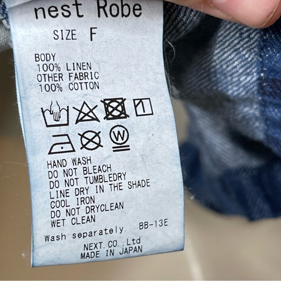 Nest Robe Blue stripe Japanese fabric button front top sz M - Picture 9 of 11